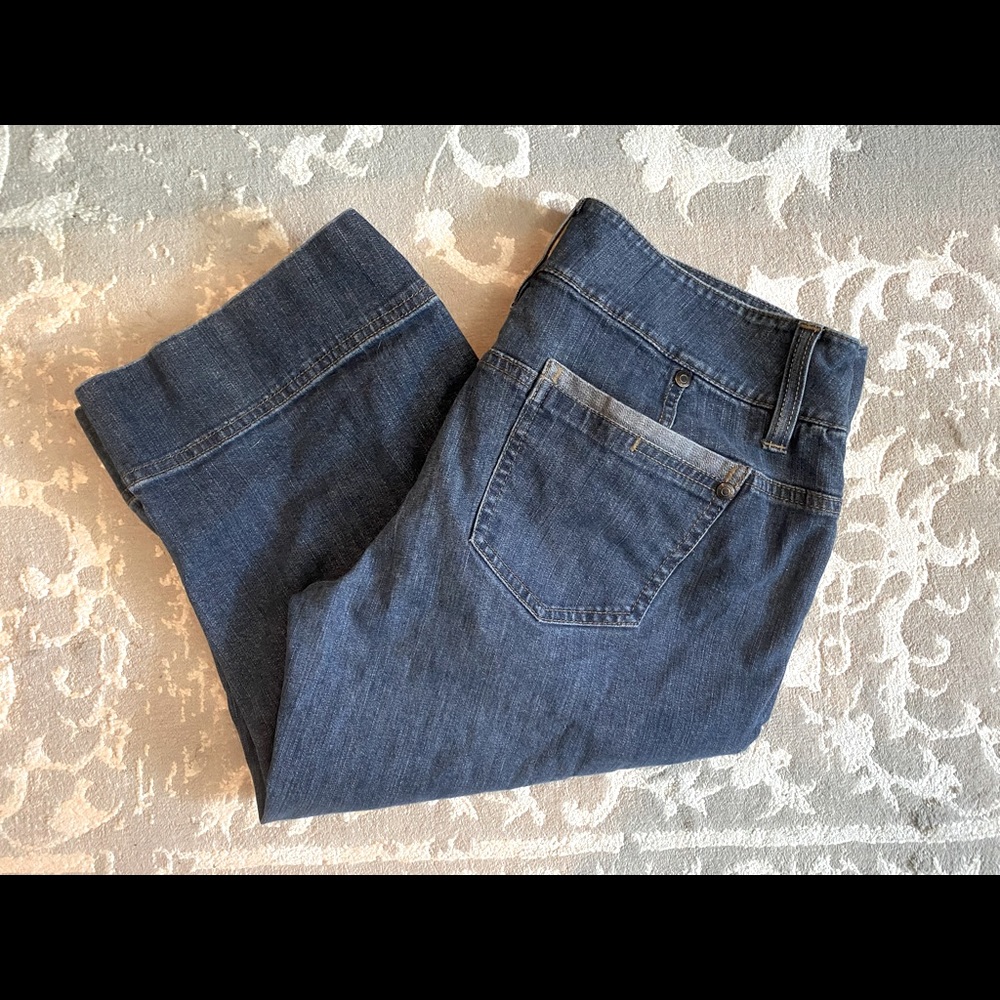 Sonoma Petite Capri